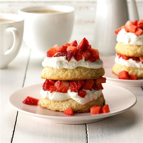 Easy Homemade Strawberry Shortcake Sallys Baking Addiction